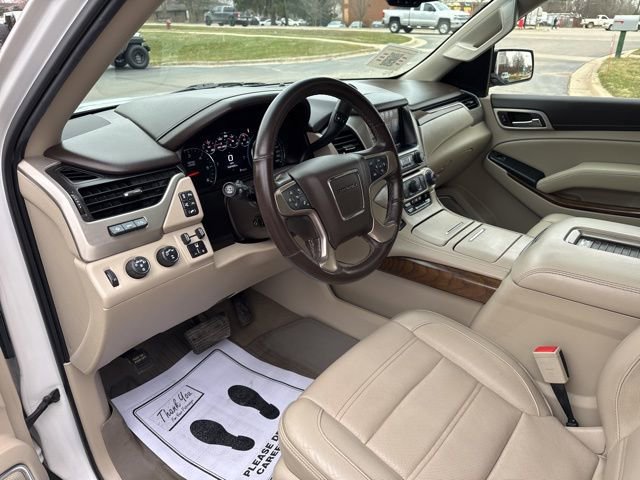 Used 2019 GMC Yukon Denali w/ Denali Ultimate Package image 10