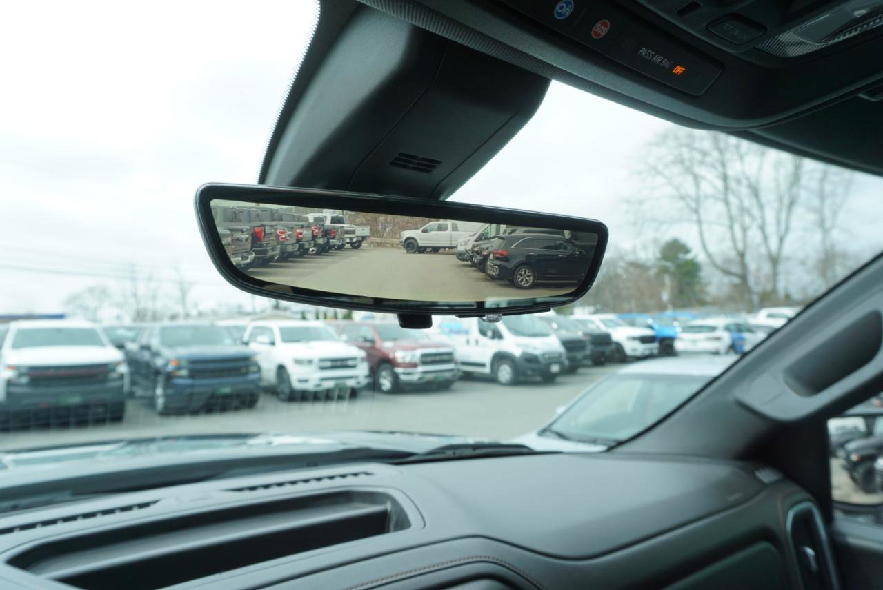 Used 2019 GMC Sierra 1500 AT4 w/ AT4 Premium Package AWD/4WD image 26