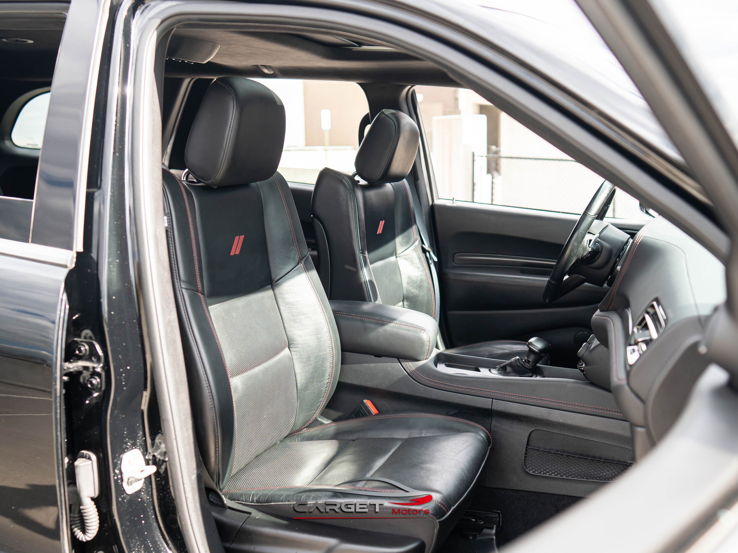 Used 2021 Dodge Durango R/T w/ Tow 'N Go Package AWD/4WD image 17