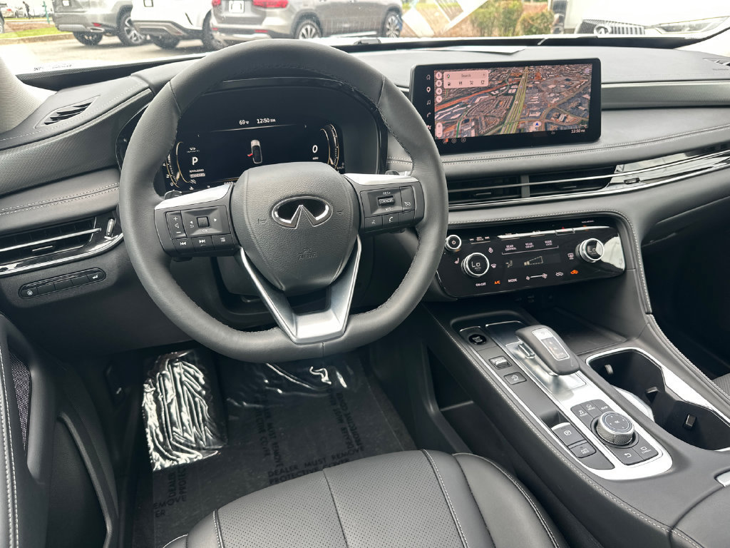 Used 2026 INFINITI QX60 Pure w/ Cargo Package FWD image 19