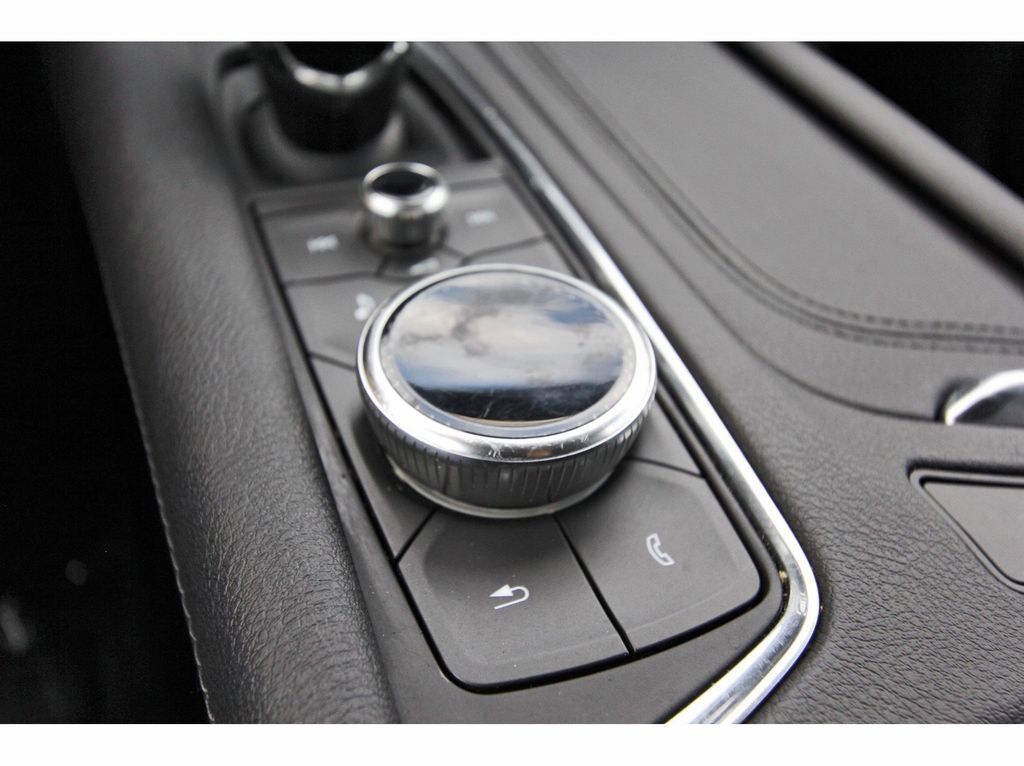 Used 2023 Cadillac XT5 Premium Luxury image 25