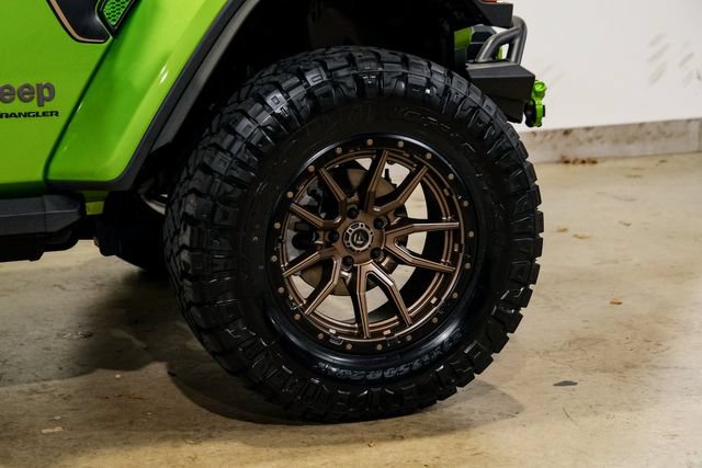 Used 2025 Jeep Wrangler Unlimited Rubicon 392 AWD/4WD image 31