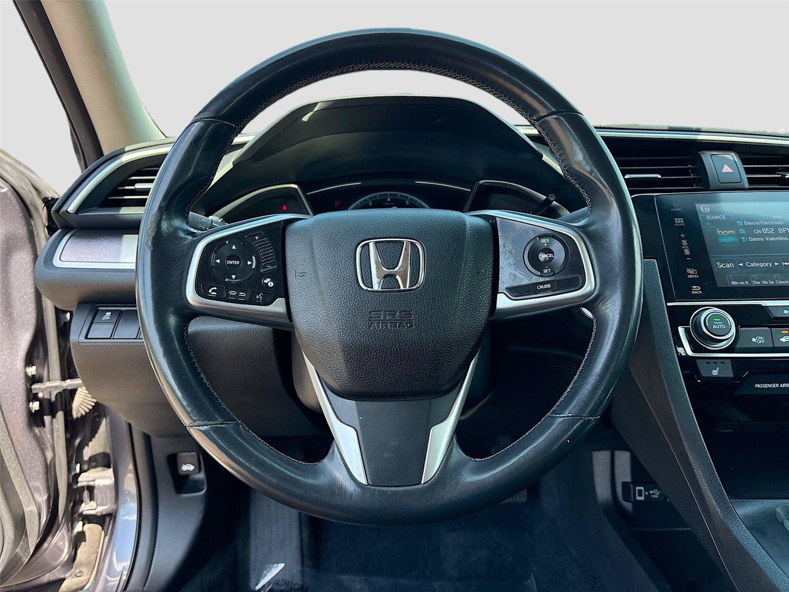 Used 2017 Honda Civic EX-L image 11