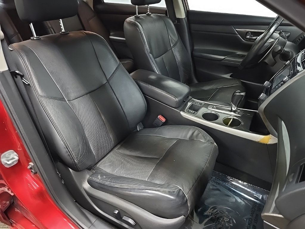 Used 2015 Nissan Altima 3.5 SL FWD image 15