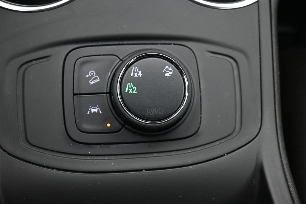 Used 2024 GMC Terrain SLE AWD/4WD image 15