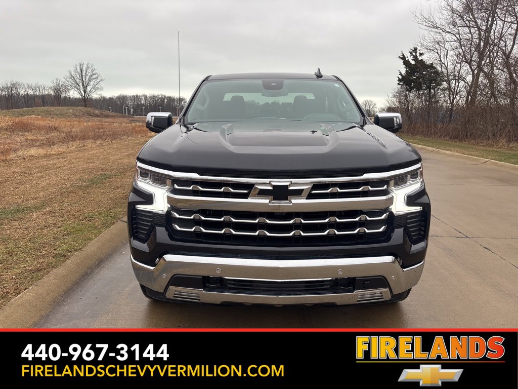 Used 2023 Chevrolet Silverado 1500 LTZ image 12