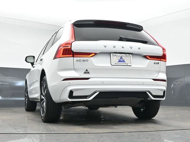Used 2024 Volvo XC60 B5 Plus w/ Protection Package Premier image 42
