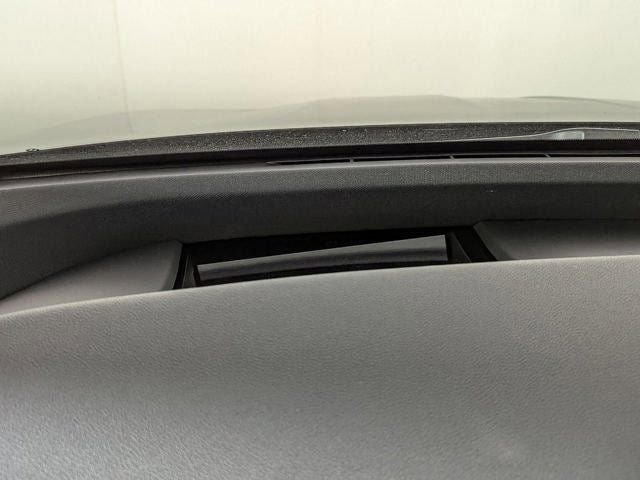 Used 2026 BMW iX xDrive60 w/ Premium Package image 10