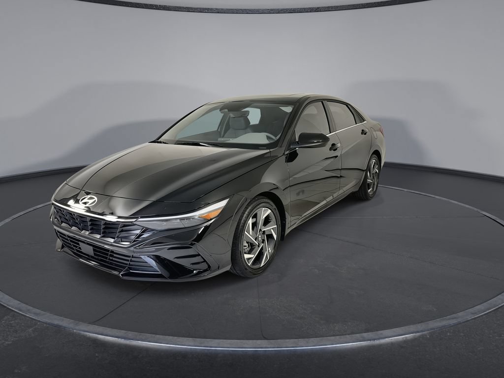 Certified 2025 Hyundai Elantra SEL FWD image 4