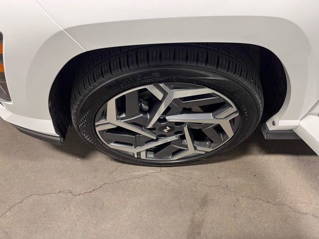 Used 2024 Hyundai Kona N Line image 29