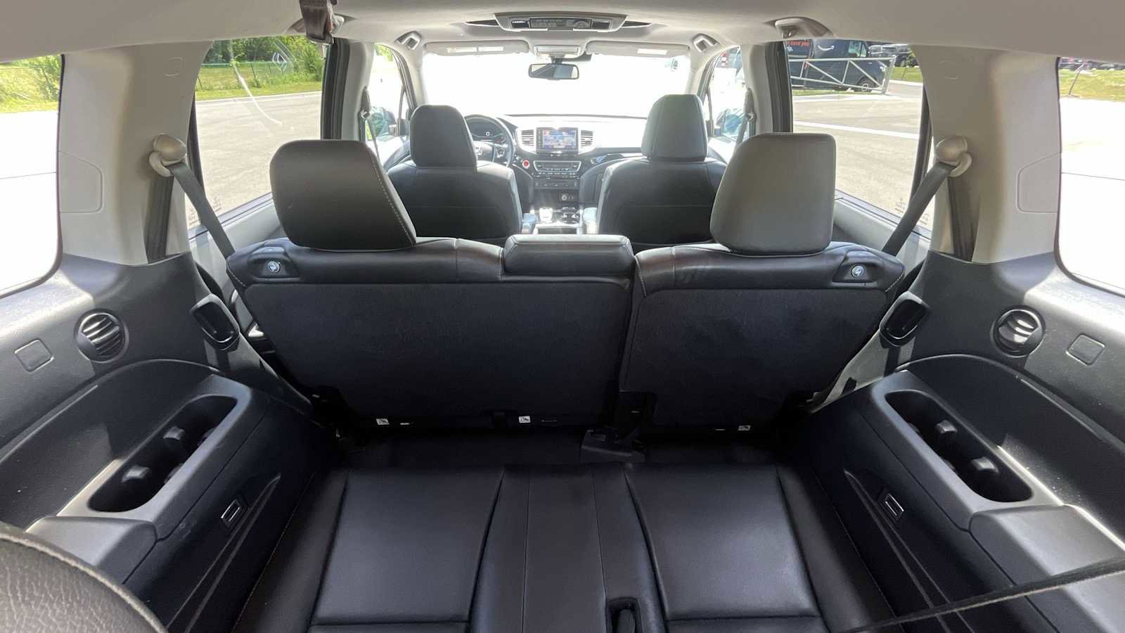 Used 2017 Honda Pilot Touring image 13