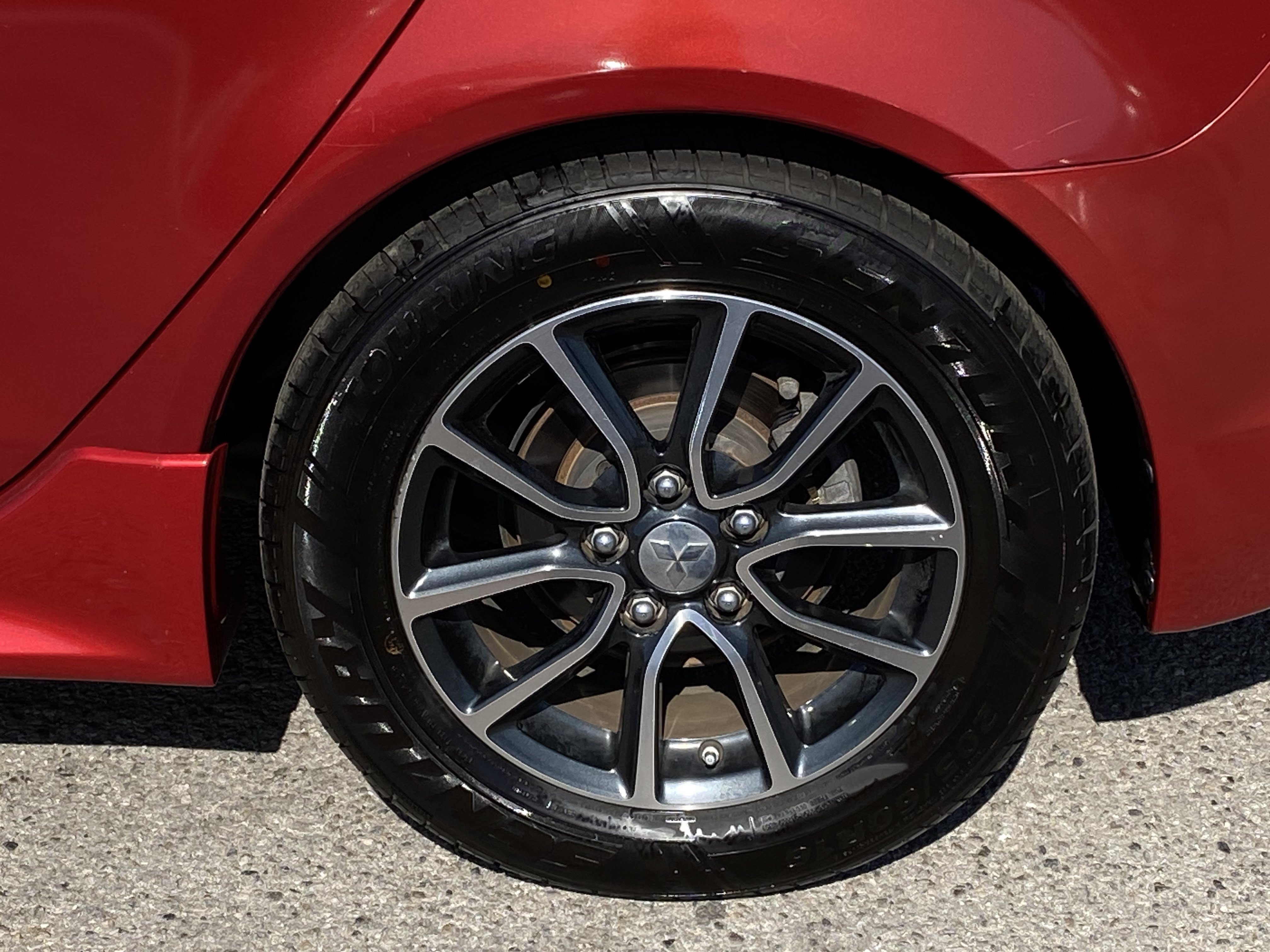 Used 2017 Mitsubishi Lancer LE FWD image 12