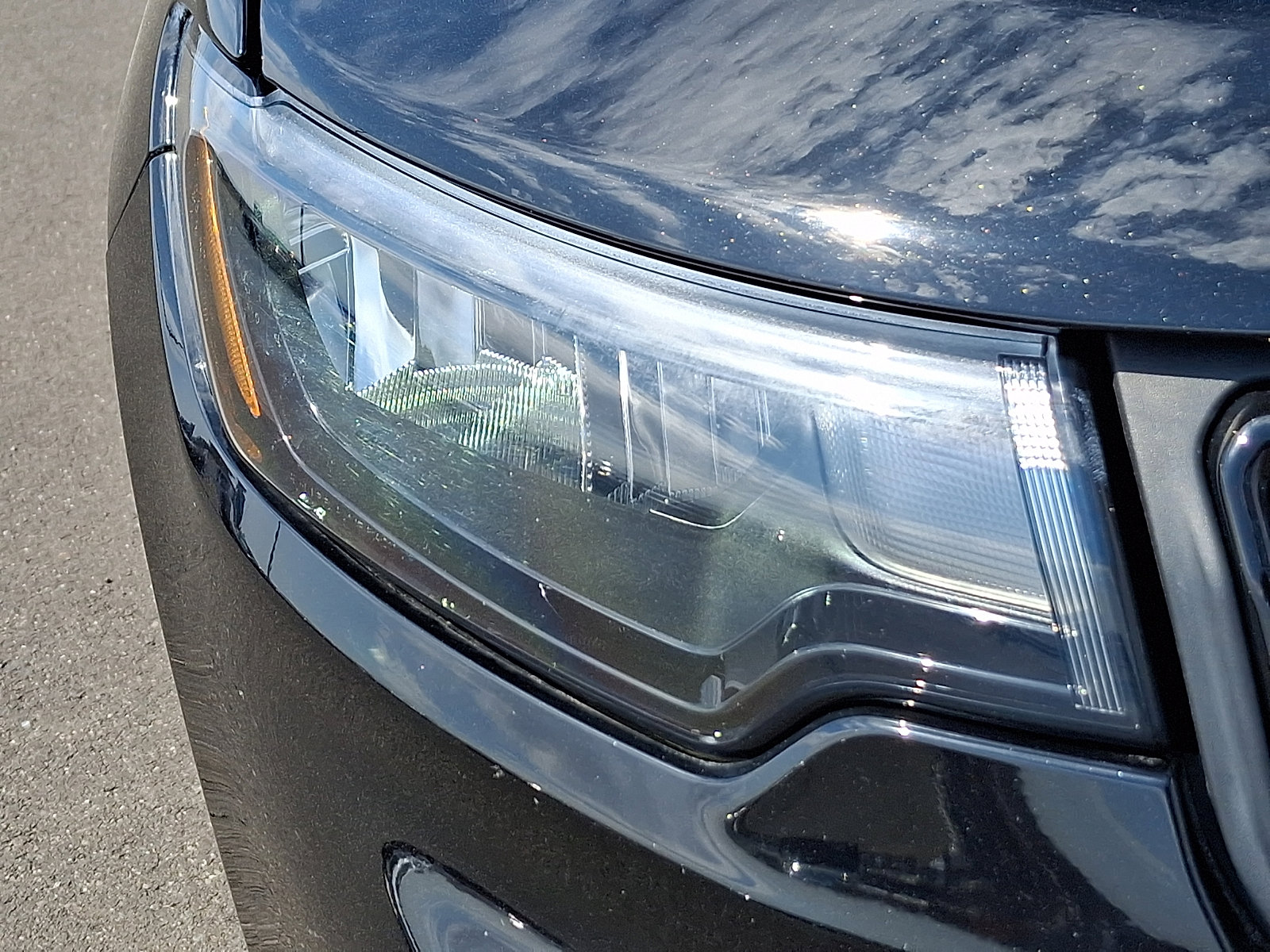 Certified 2022 Jeep Compass Latitude image 10