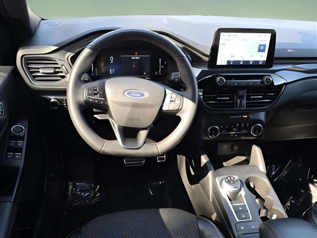 Used 2023 Ford Escape ST-Line image 11