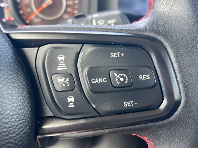Used 2024 Jeep Wrangler Unlimited Rubicon AWD/4WD image 29
