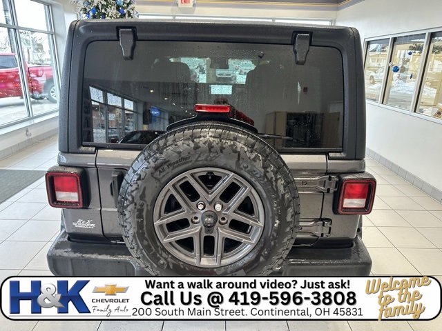 Used 2024 Jeep Wrangler Sport S image 5