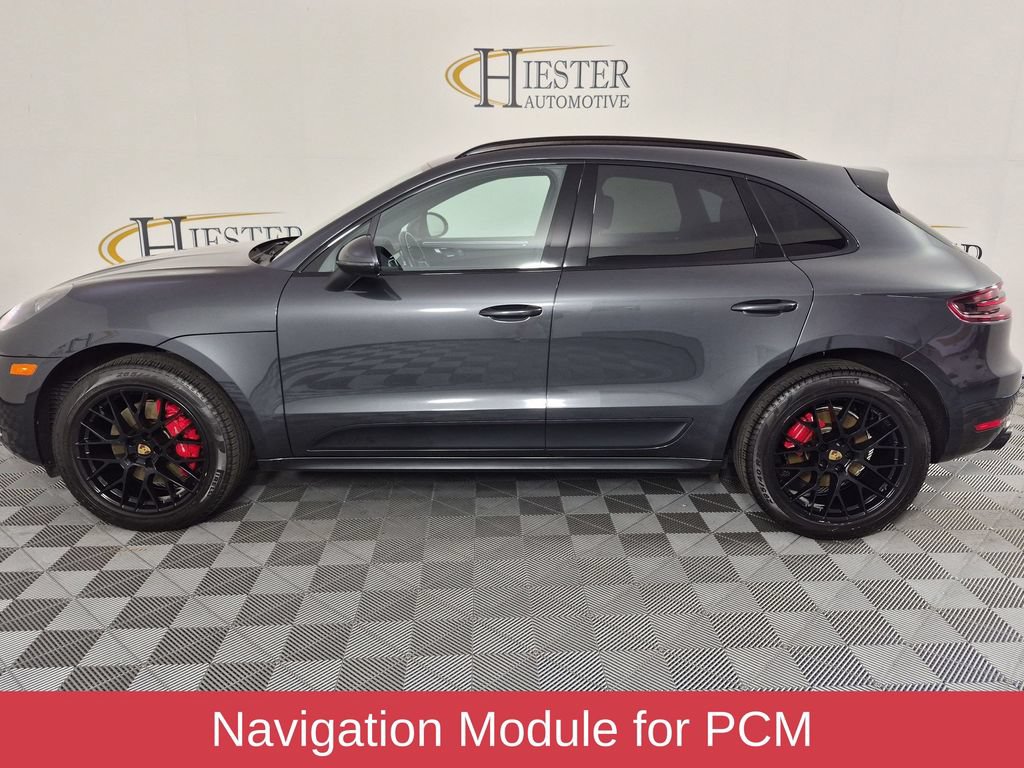 Used 2017 Porsche Macan GTS AWD/4WD image 7