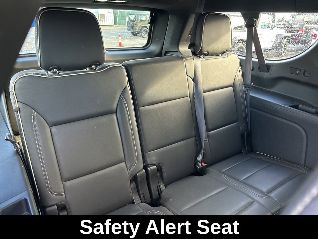 Used 2024 GMC Yukon XL SLT image 30