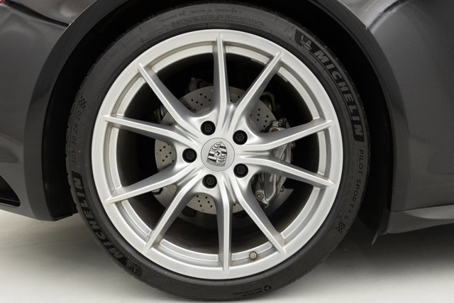 Used 2017 Porsche 911 Carrera 4 AWD/4WD image 47