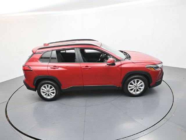 Used 2023 Toyota Corolla Cross LE FWD image 44