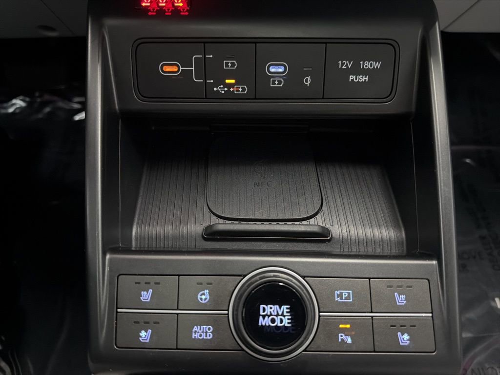 Used 2024 Hyundai Kona Limited image 37