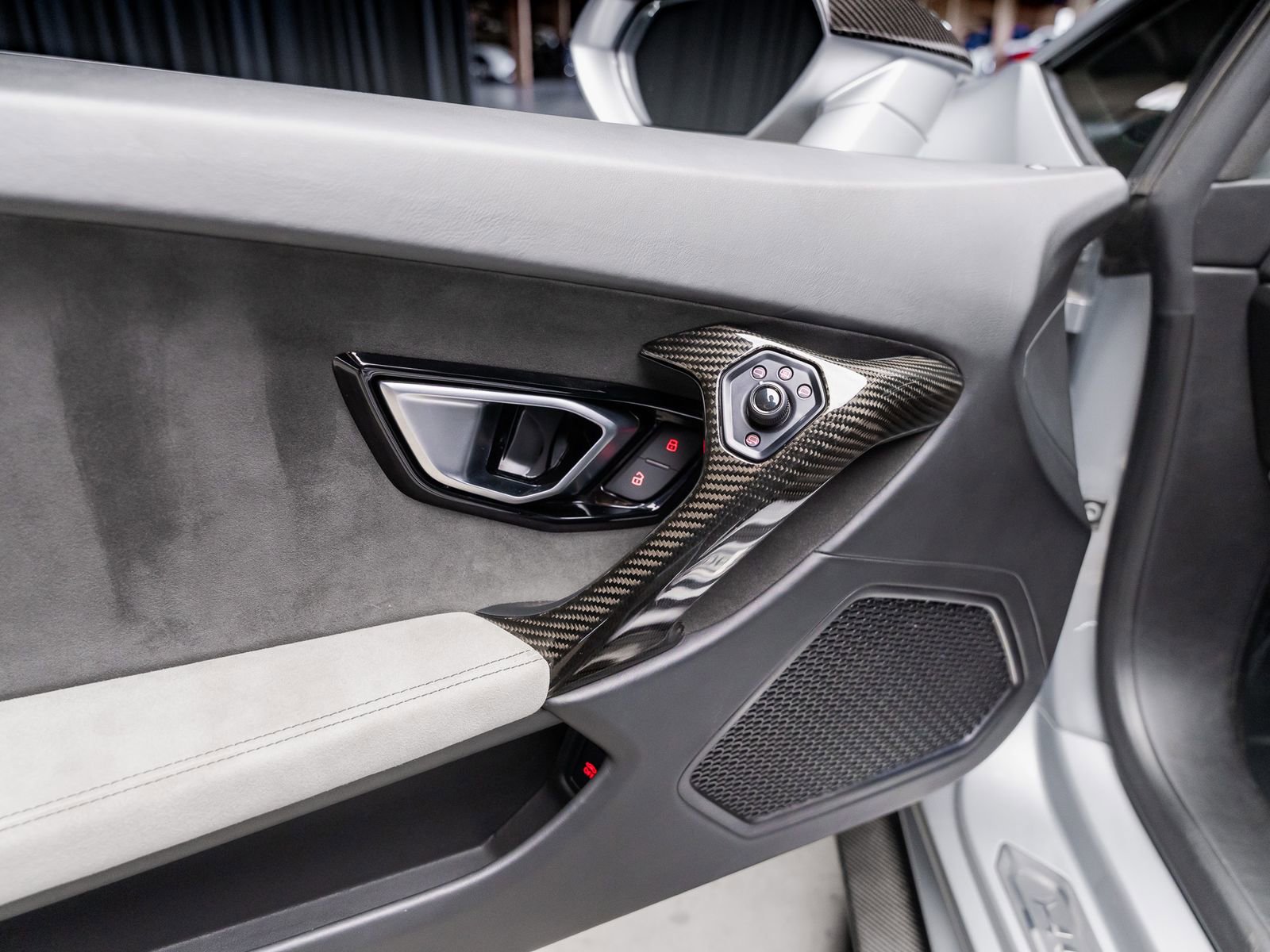 Used 2015 Lamborghini Huracan LP 610-4 image 60