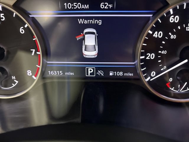 Used 2024 Nissan Sentra SR FWD image 20