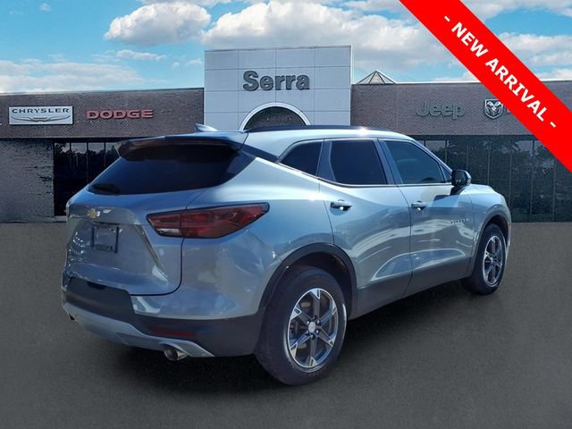 Used 2025 Chevrolet Blazer LT w/ Convenience Package image 6