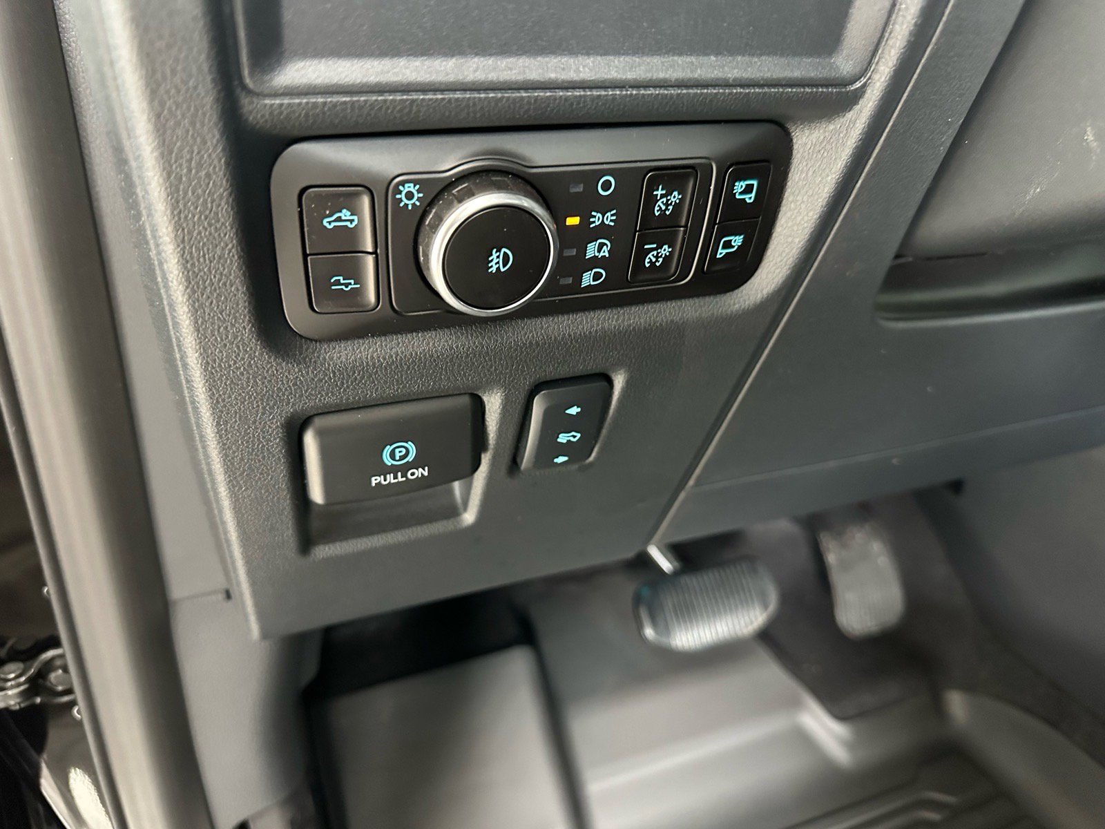 New 2026 Ford F150 Raptor AWD/4WD image 31