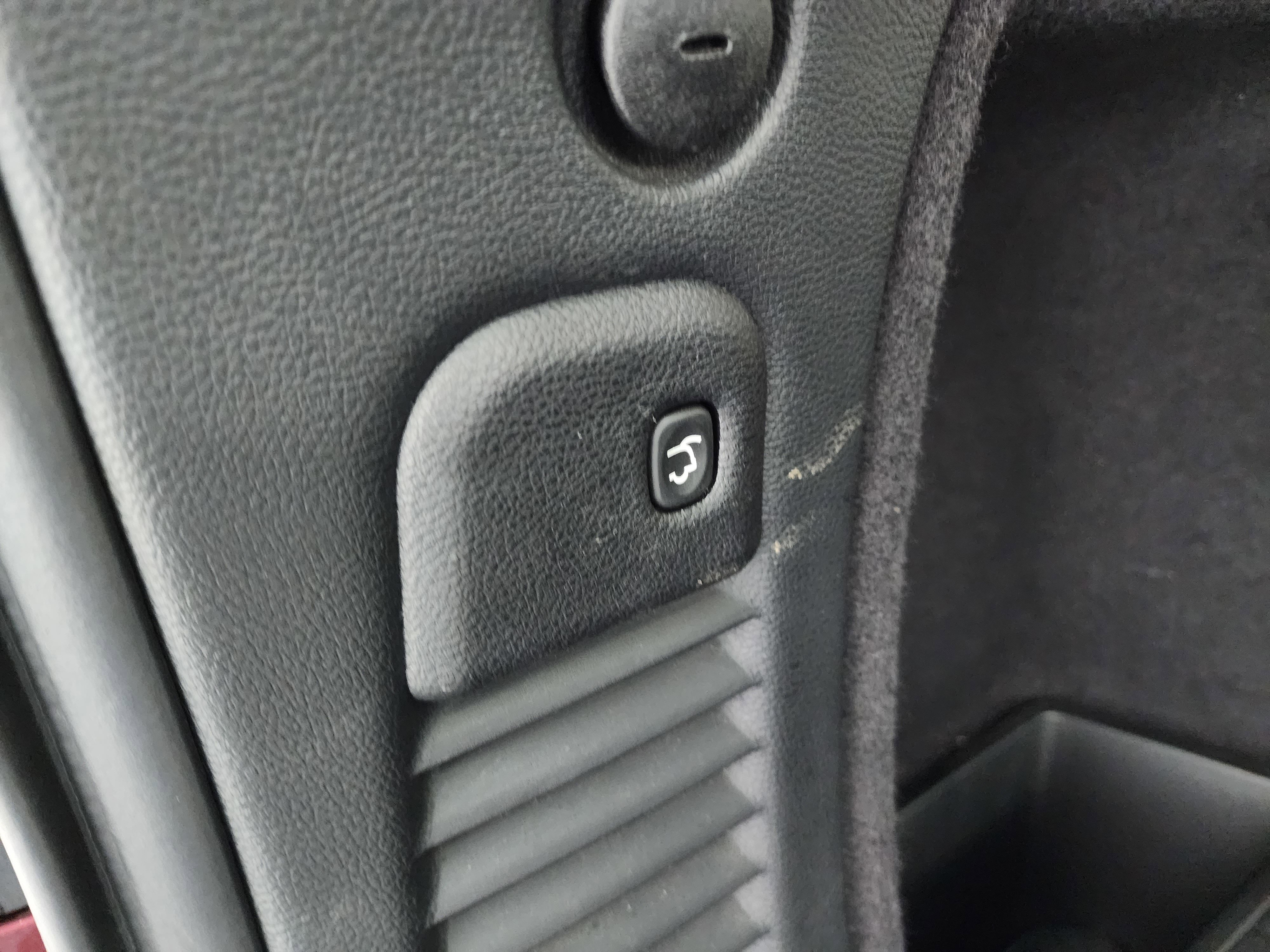 Used 2019 Dodge Durango Citadel w/ Technology Group image 32