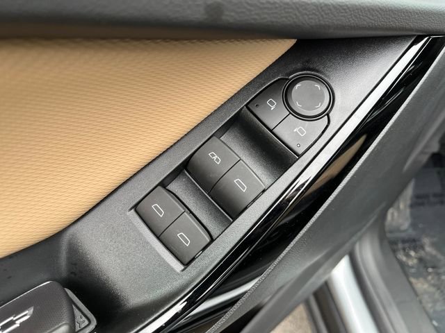 Certified 2025 Chevrolet Equinox ACTIV image 12