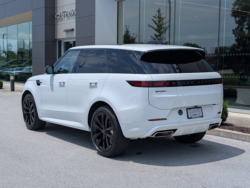 New 2026 Land Rover Range Rover Sport Dynamic SE AWD/4WD image 3