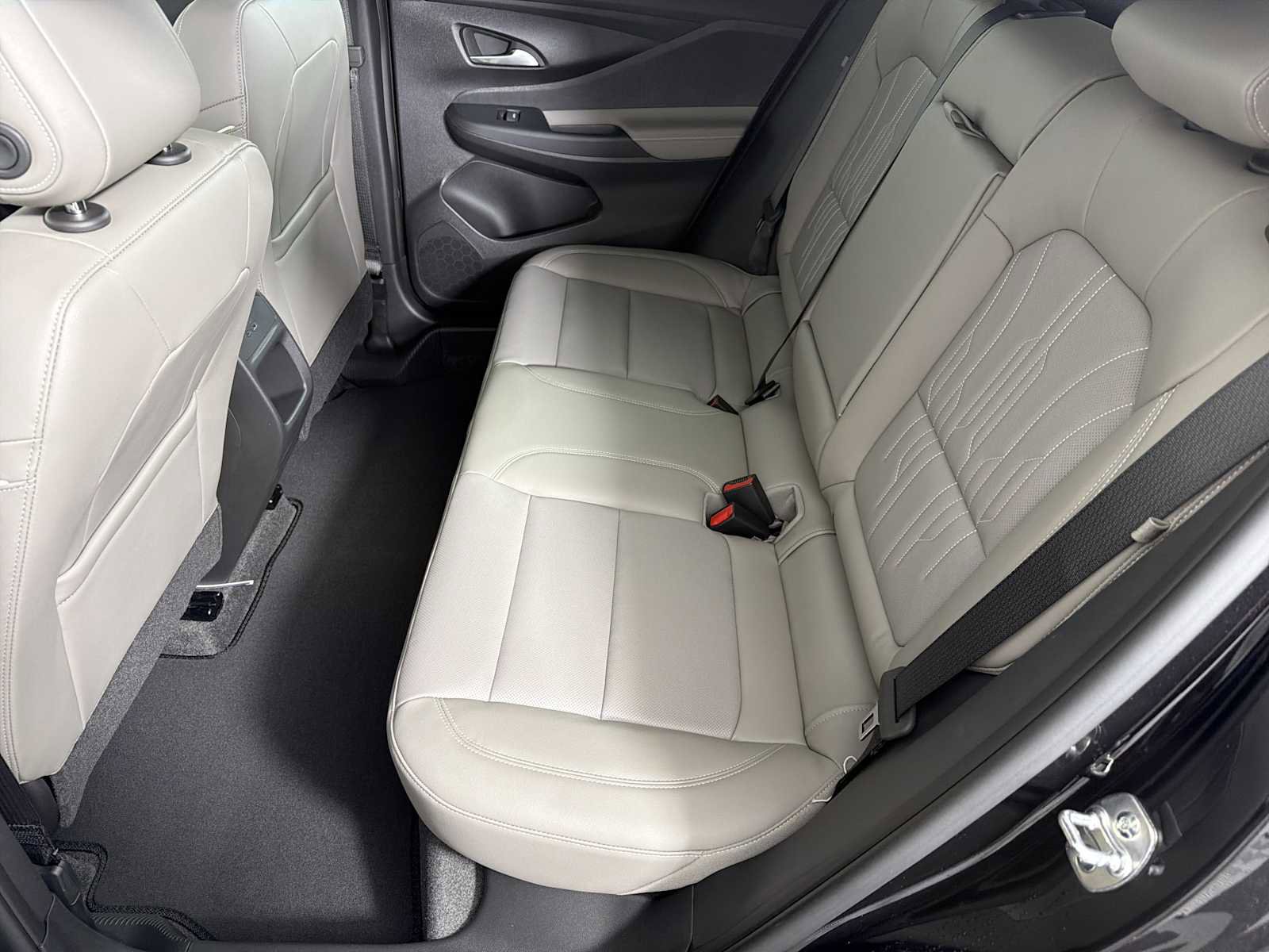 New 2026 Buick Envista Avenir image 19