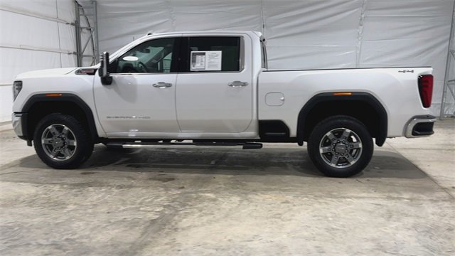 Used 2025 GMC Sierra 2500 SLT w/ SLT Premium Package image 5