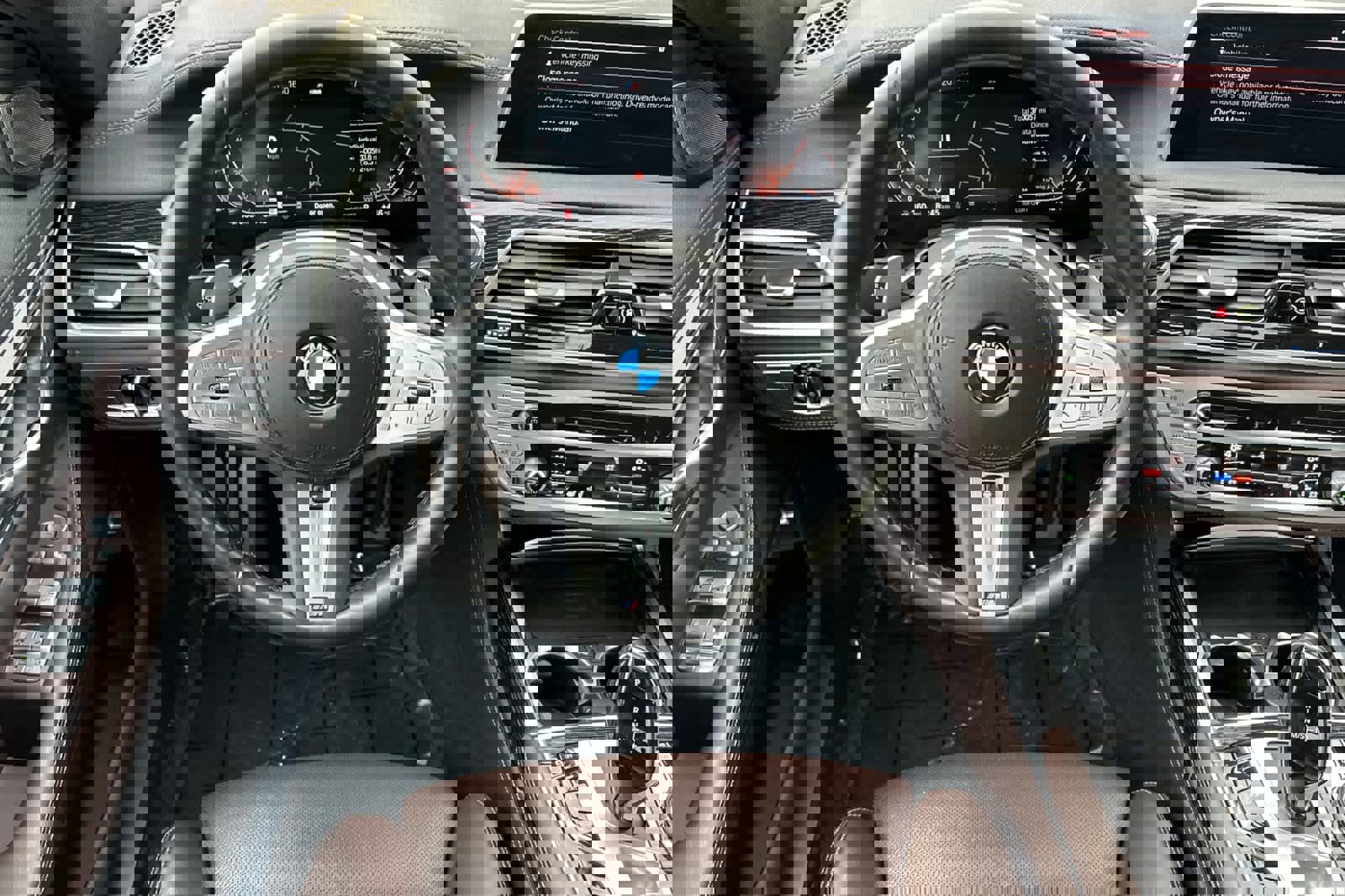 Used 2022 BMW 740i w/ M Sport Package image 15