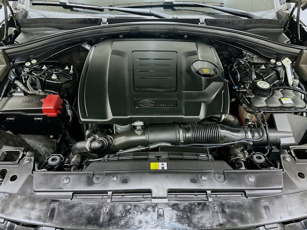 Used 2020 Land Rover Range Rover Velar R-Dynamic S image 31