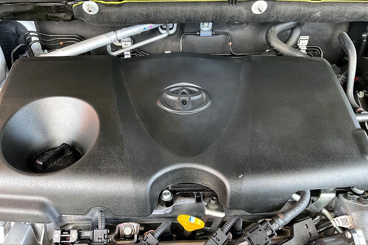 Used 2024 Toyota RAV4 XLE w/ Convenience Package AWD/4WD image 31