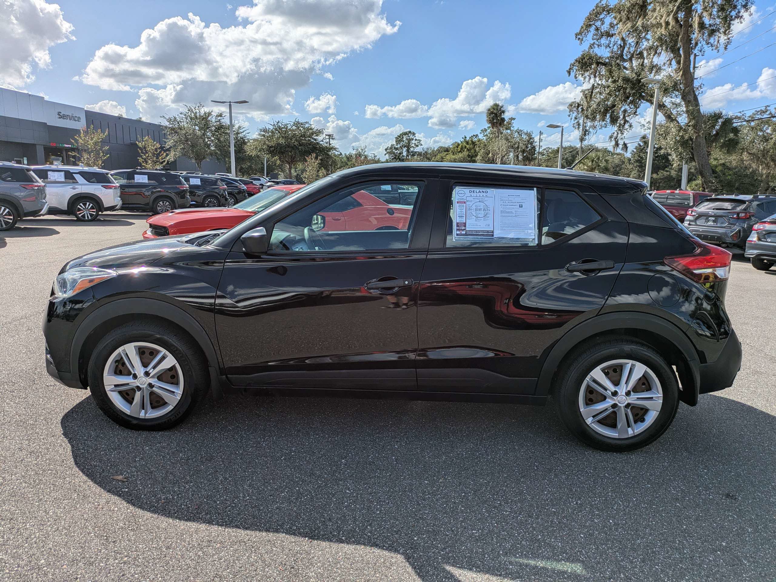 Used 2020 Nissan Kicks S FWD image 7