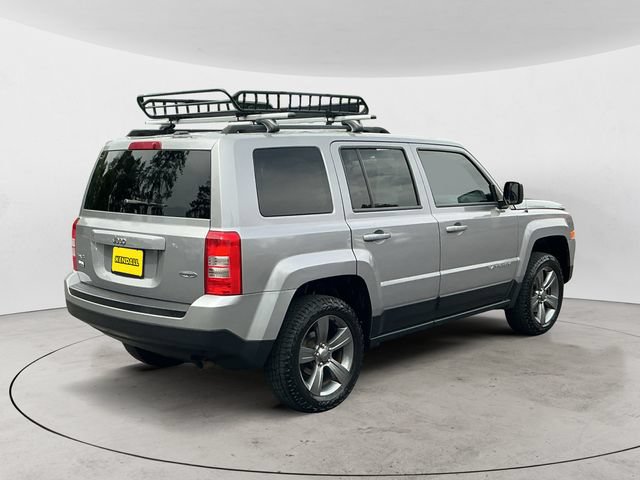 Used 2015 Jeep Patriot High Altitude AWD/4WD image 5