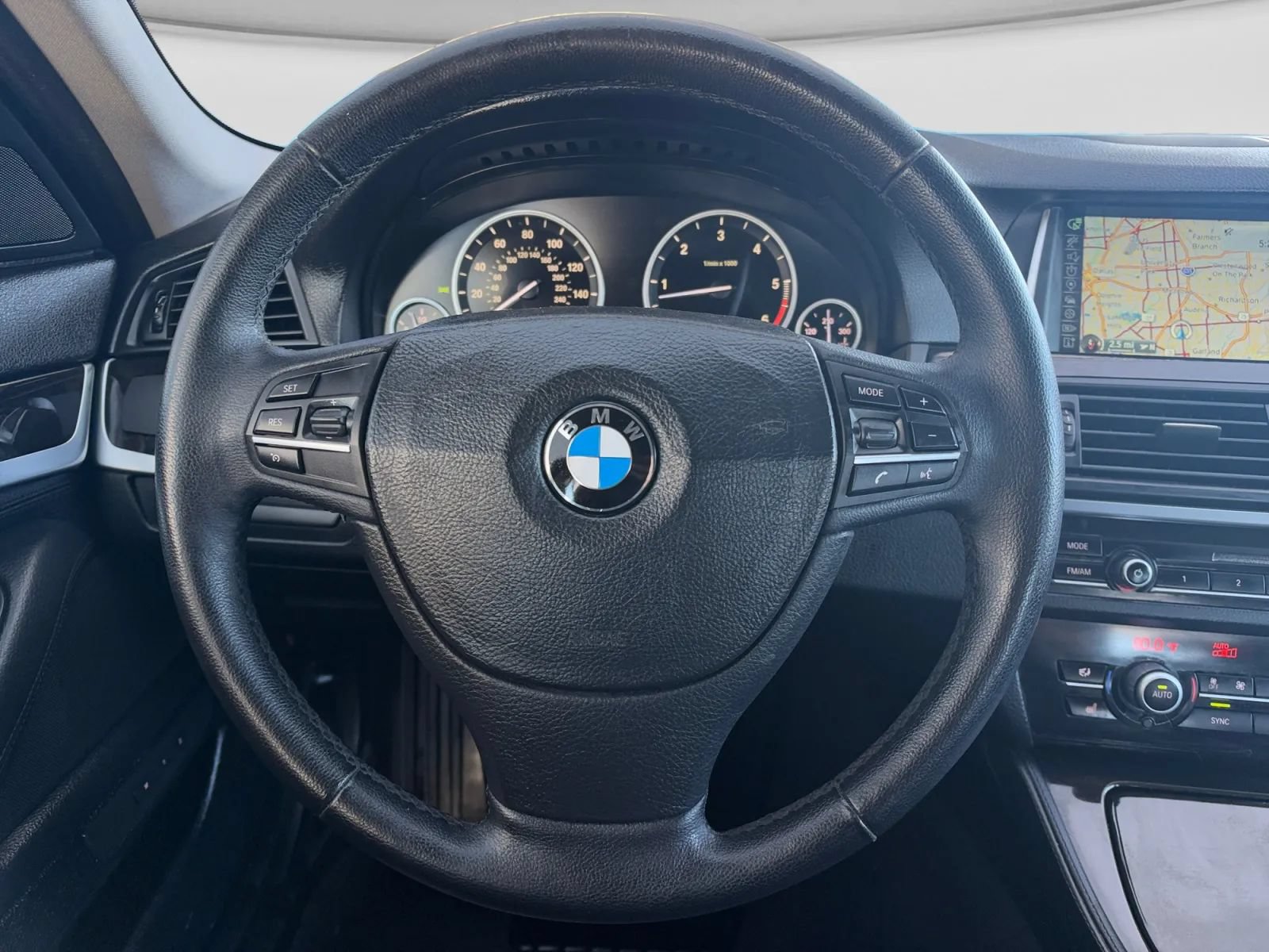 Used 2014 BMW 535d xDrive AWD/4WD image 27