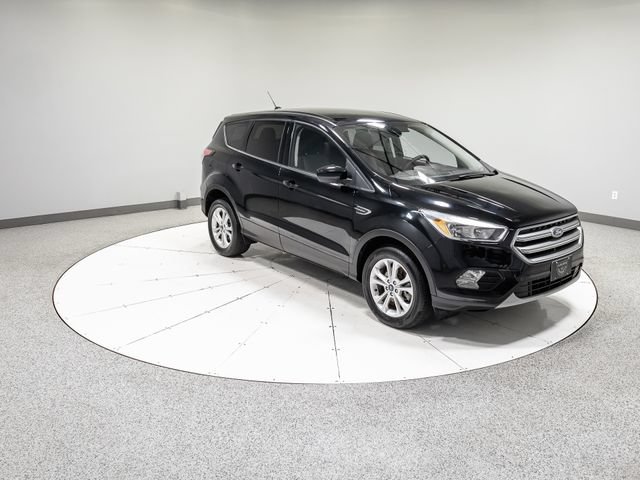 Used 2017 Ford Escape SE AWD/4WD image 28