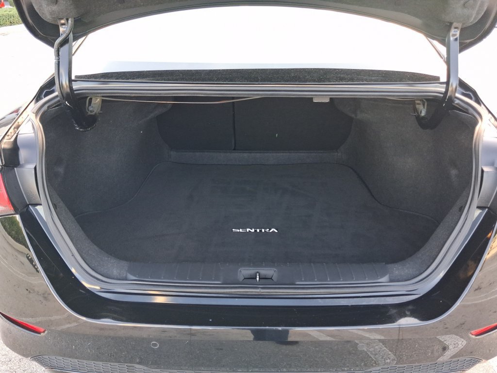 Certified 2024 Nissan Sentra SV FWD image 14