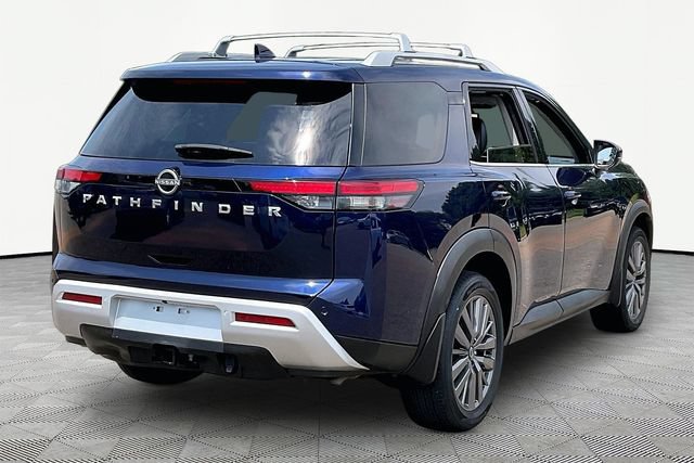 Used 2023 Nissan Pathfinder SL AWD/4WD image 5