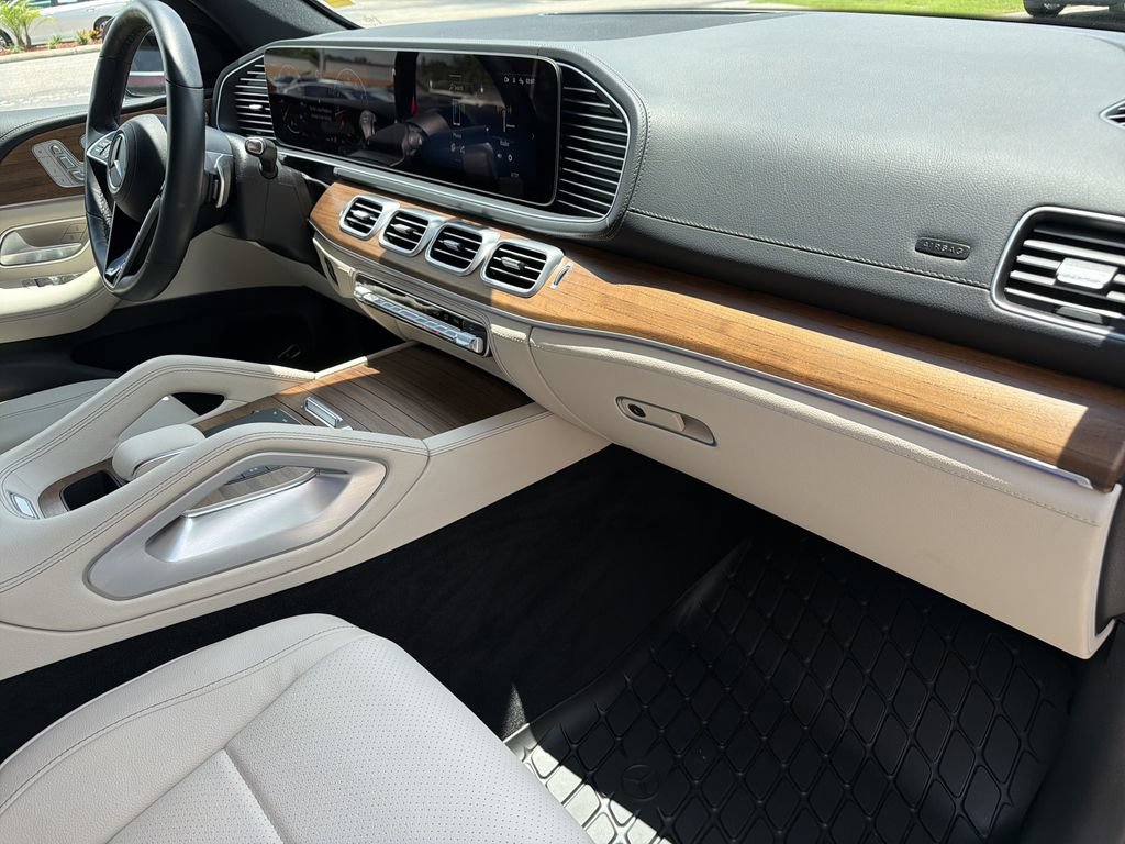 Used 2026 Mercedes-Benz GLE 450 4MATIC image 13