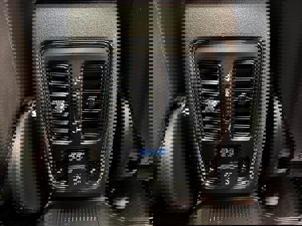 Used 2014 Jeep Grand Cherokee SRT8 image 62