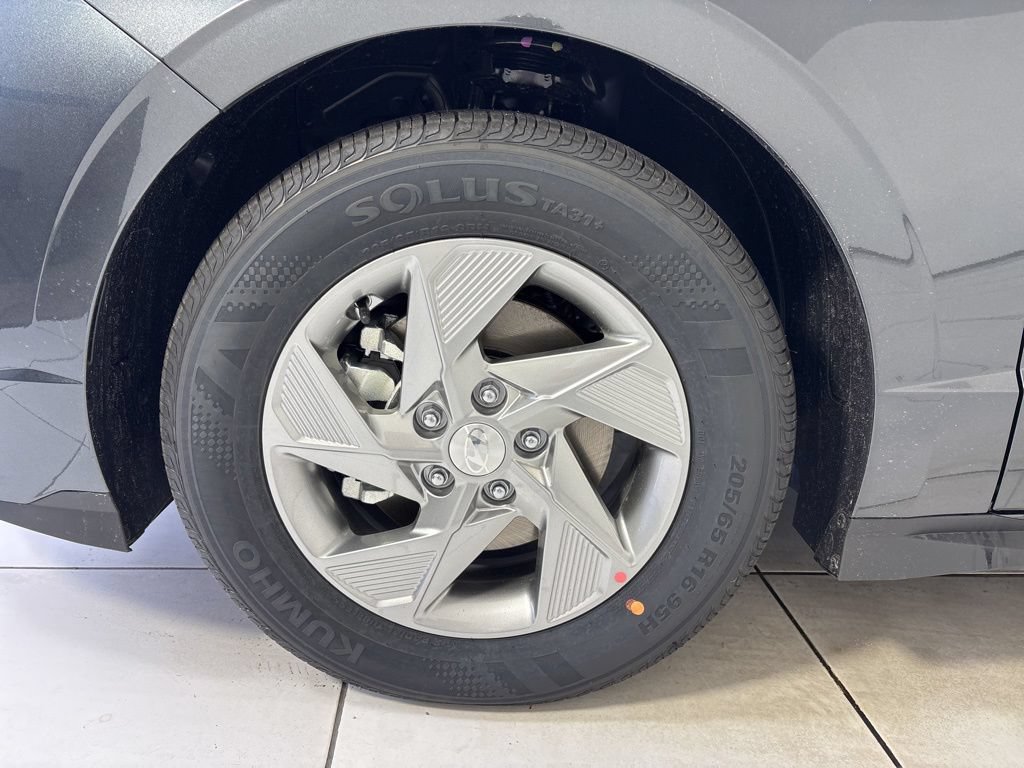 New 2026 Hyundai Sonata SE FWD image 10