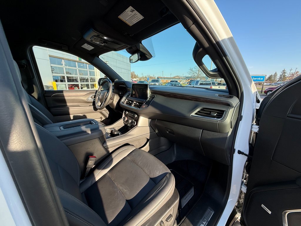 Certified 2024 Chevrolet Suburban Z71 w/ Off-Road Capability Package image 34
