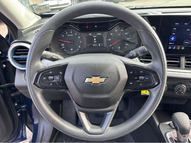 Used 2024 Chevrolet Trax LS w/ Driver Confidence Package FWD image 19