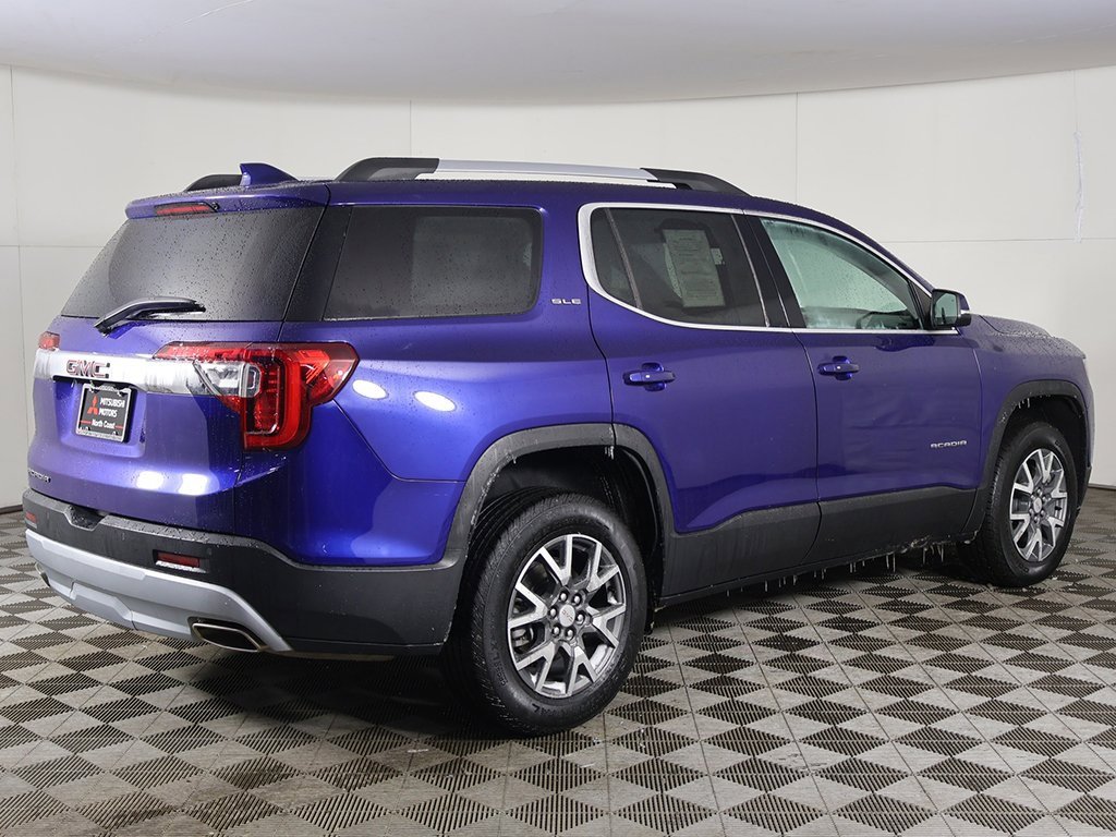 Used 2023 GMC Acadia SLE w/ Driver Convenience Package image 10
