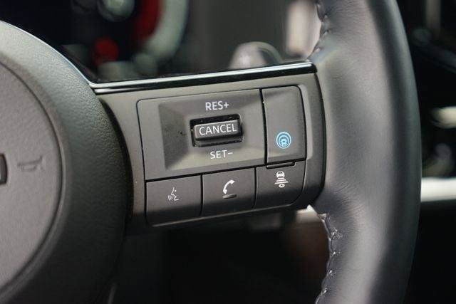 Used 2025 Nissan Pathfinder Platinum w/ Cargo Package FWD image 24
